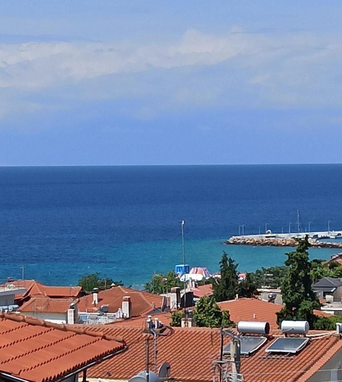 Light Blue Hotel Nea Kallikrateia Экстерьер фото
